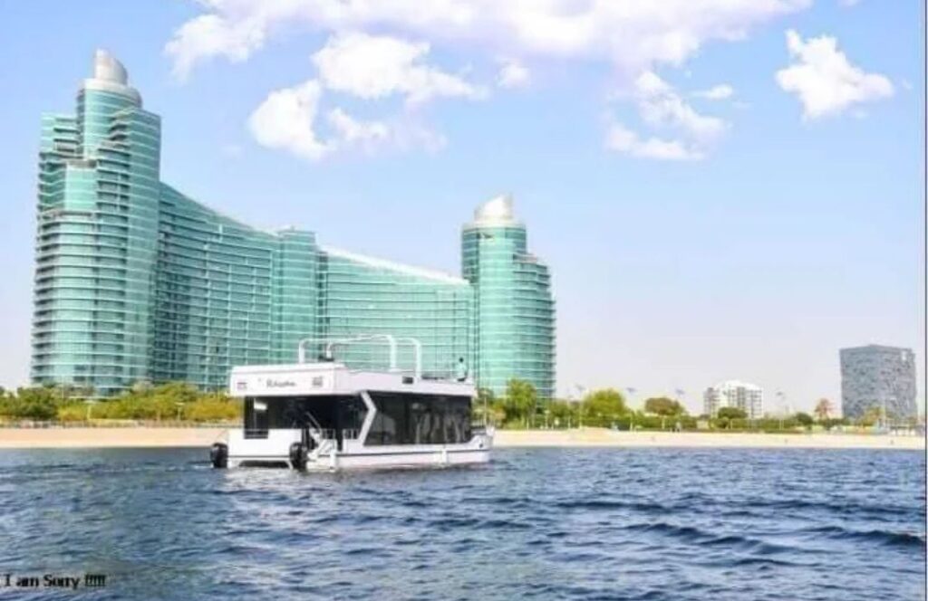economy dubai water canal dinner cruise 1