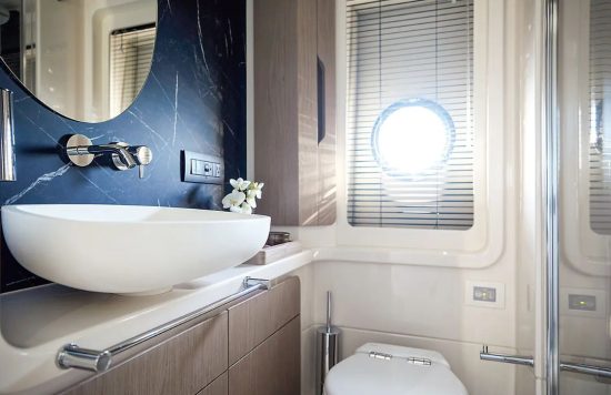 50 ft azimut yacht gallery 5