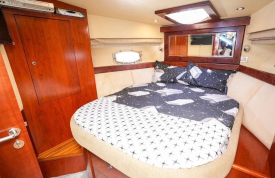 52 ft majestic luxury yacht rental 4