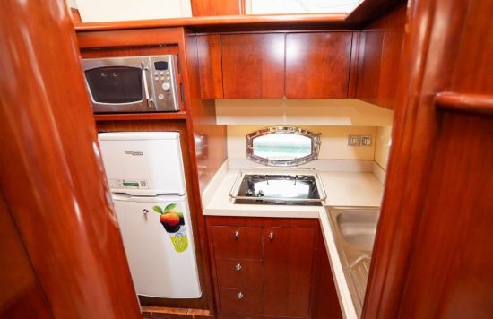 52 ft majestic luxury yacht rental 5