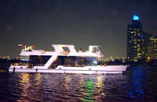 vip dubai water canal dinner cruise 2